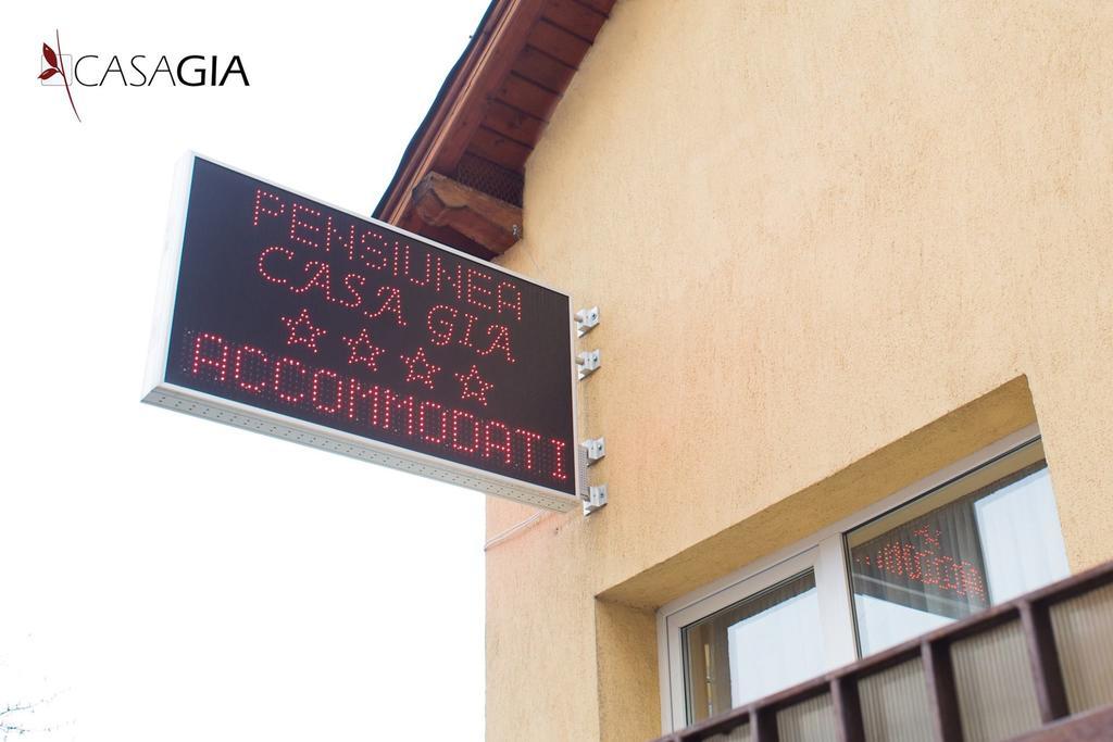 Pension Casa Gia Kaloşvar Dış mekan fotoğraf
